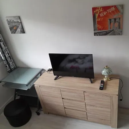 Studio Cosy Et Moderne A Deux Pas De La Plage Apartment *